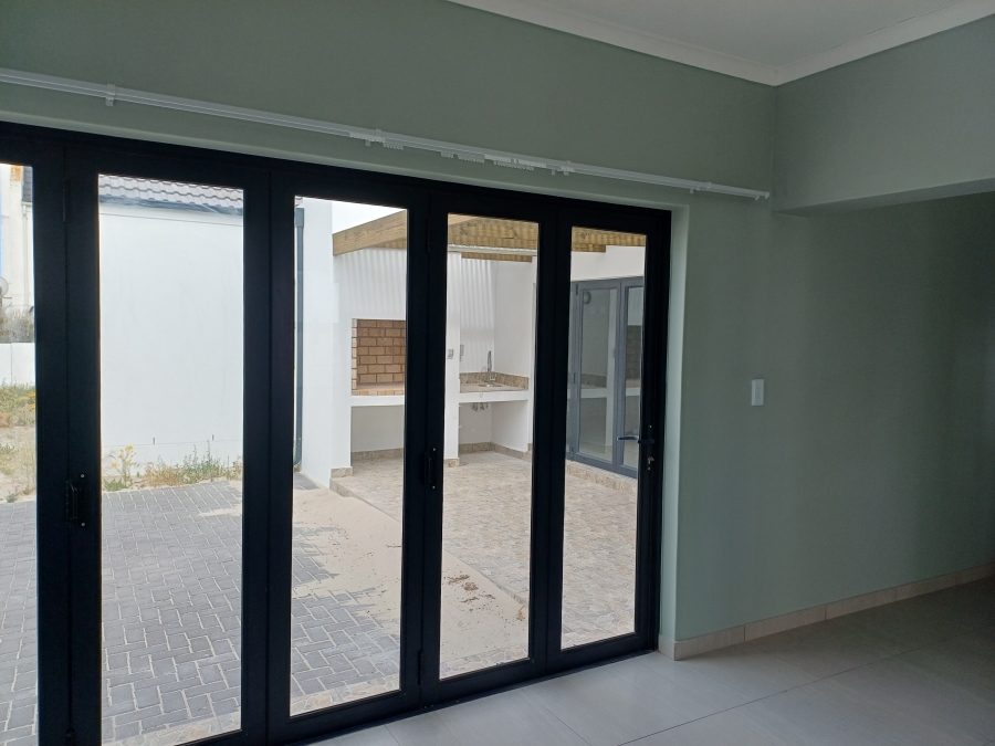 To Let 3 Bedroom Property for Rent in Shelley Point Western Cape